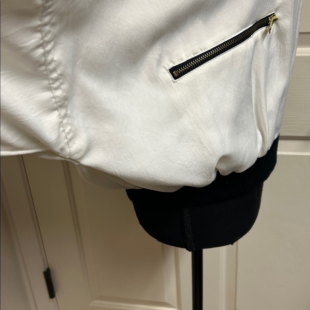 Giacca by J Gallery Vintage Black and white cropped zip up jacket, Size Medium - Picture 7 of 10
